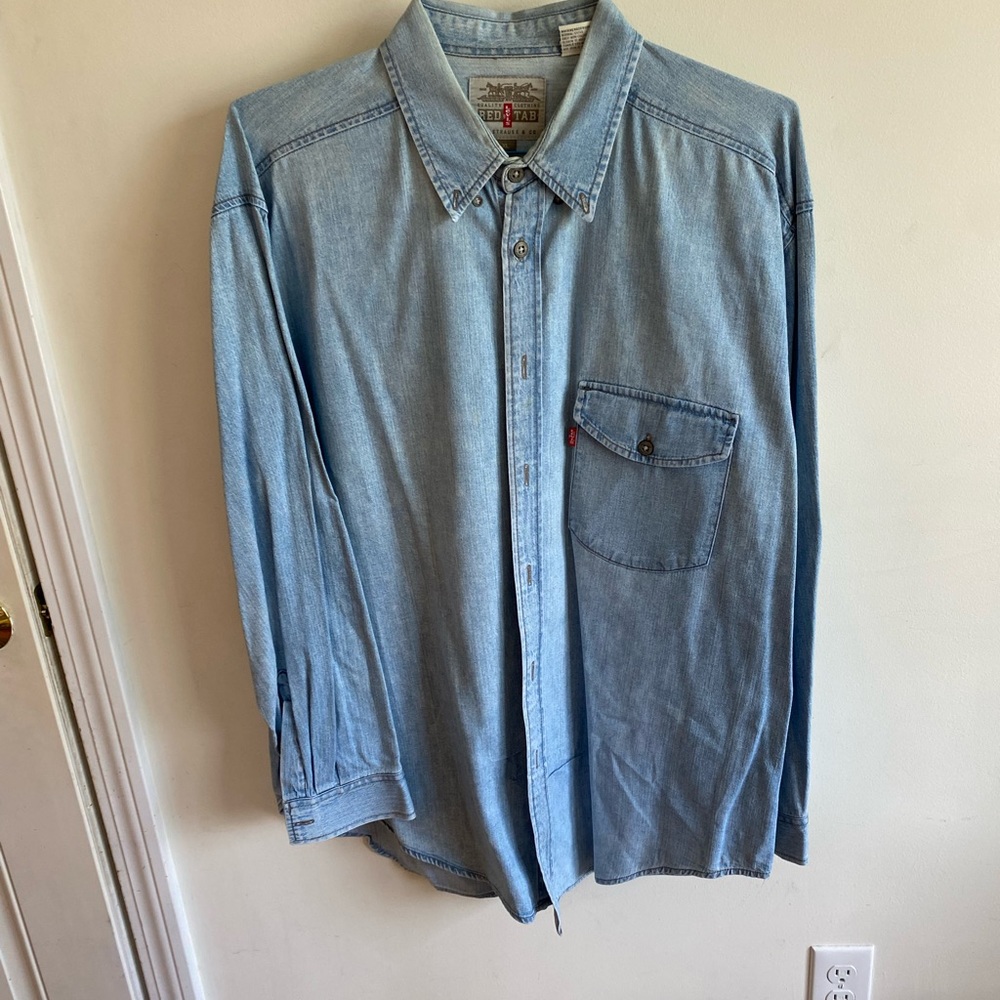 Levi’s Redtab Light Blue Denim Button Down Shirt Size XL